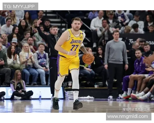 东契奇38+6+7打爆鱼腩!湖人强势反弹,悍将7抢断成联盟榜首 东契奇38+6+7打爆鱼腩!湖人强势反弹,悍将7抢断成联盟榜首